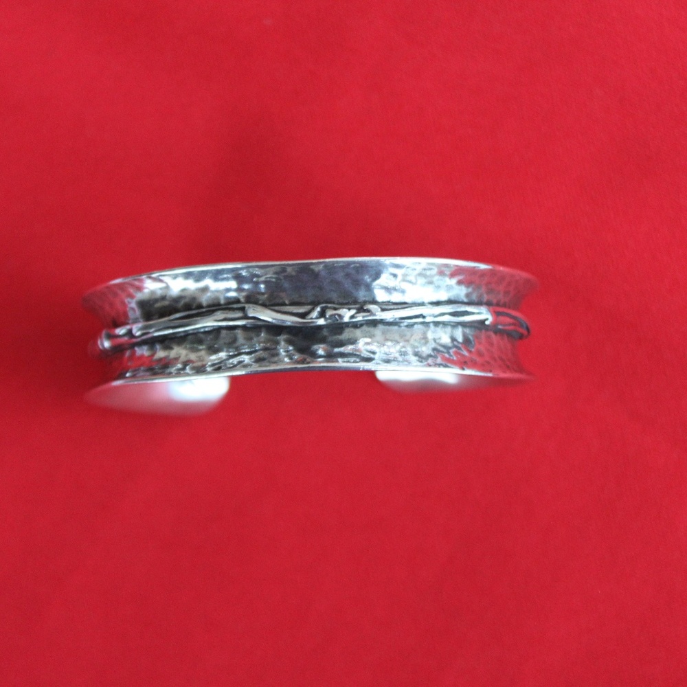 Sterlingsilver Cuff Bracelet With Decorative Twist - image 4
